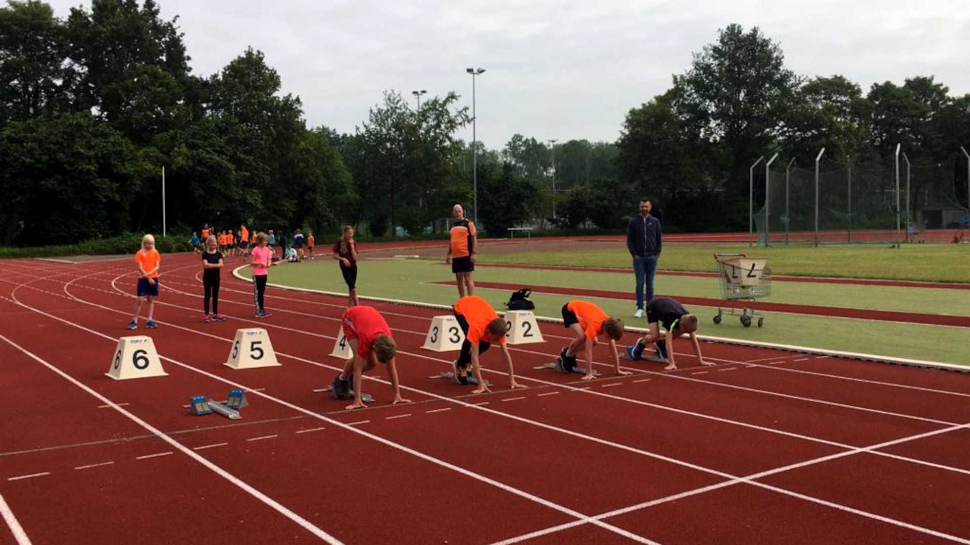 Baanatletiek start
