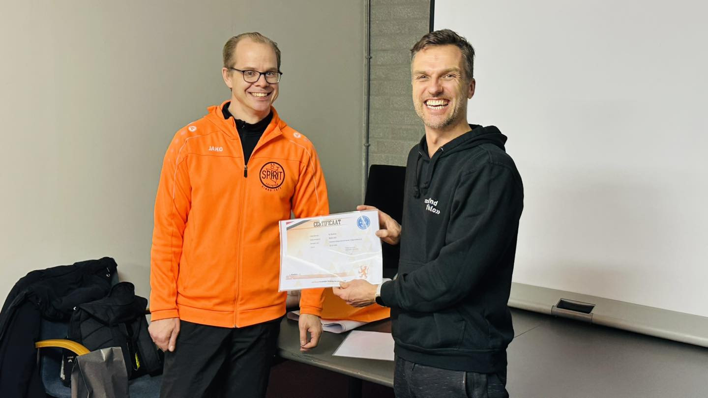 9 nieuwe AV Spirit assistent trainers